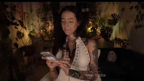 Effy online show from June 2026 01:58:01 AM