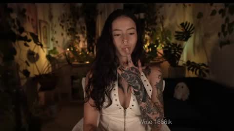 Effy online show from June 2026 02:24:02 AM