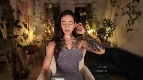 Effy online show from August 2026 02:22:01 AM