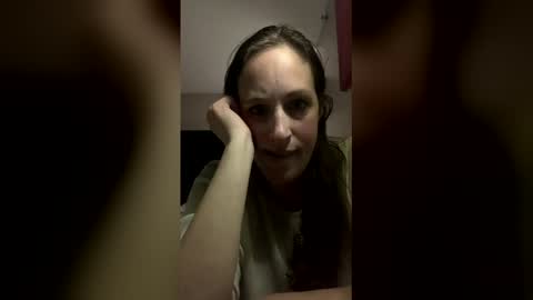 Snapshot of egenovese18 chatting on February 2026 03:40:02 AM egenovese18 online show from February 2026 03:40:02 AM