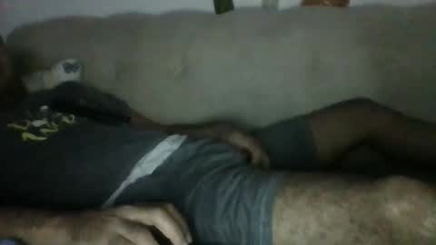 Snapshot of egyman2022 chatting on December 2025 06:45:01 PM Im momo 35 Egyptian at Dubai online show from December 2025 06:45:01 PM