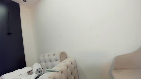 Erik and Alice online show from January 2025 05:55:01 AM