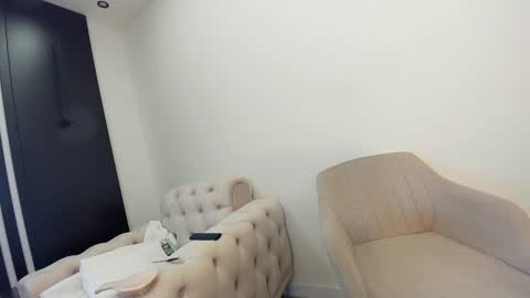 Erik and Alice online show from January 2025 05:10:01 AM