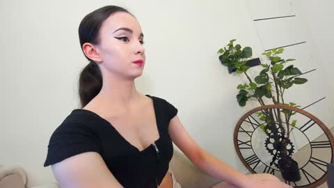 Erik and Alice online show from January 2025 05:24:01 AM