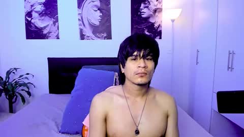 Snapshot of eiden_allenx1 chatting on December 2025 06:03:02 PM eiden_allenx1 online show from December 2025 06:03:02 PM