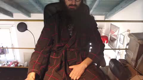 eighthundredeightyeight online show from February 2025 09:16:02 AM