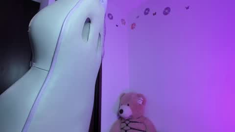 eileen_pinkman online show from February 2025 09:04:02 AM