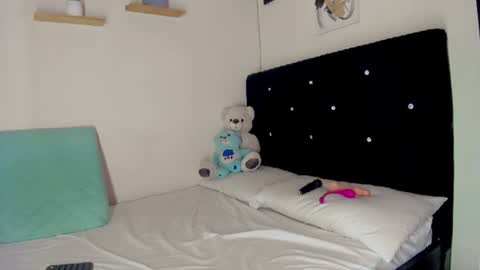 eileenclark online show from June 2026 01:58:02 PM