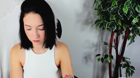 Snapshot of eileenmoores chatting on September 2025 06:02:02 AM eileenmoores online show from September 2025 06:02:02 AM