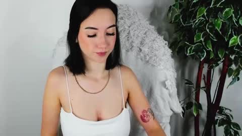 Snapshot of eileenmoores chatting on September 2025 07:19:01 AM eileenmoores online show from September 2025 07:19:01 AM