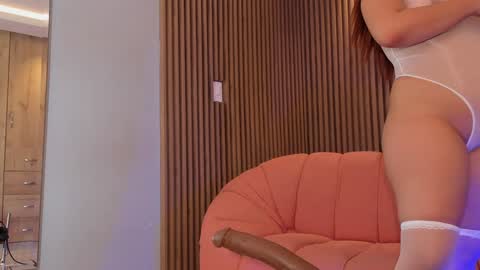 Snapshot of eilin_clio chatting on December 2024 04:21:02 PM Eilin online show from December 2024 04:21:02 PM