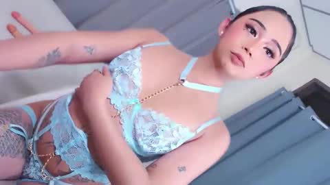 Eilleh online show from December 2025 10:33:01 AM