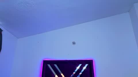 eimy__cute online show from January 2026 06:57:02 PM