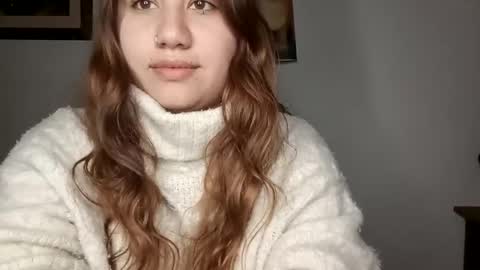 EIMY   MODEL INDEPENDENT online show from January 2025 06:31:01 AM