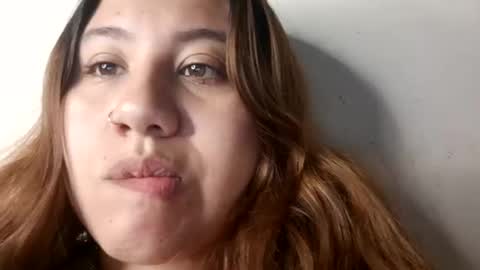 EIMY   MODEL INDEPENDENT online show from January 2025 03:04:02 AM