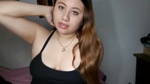 EIMY   MODEL INDEPENDENT online show from January 2025 06:45:01 AM