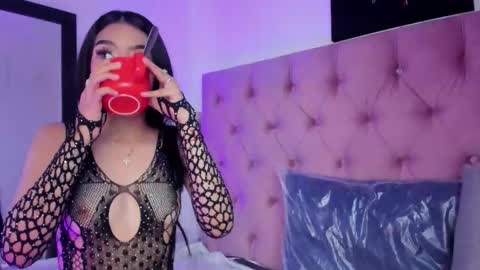 eimy_saenzx online show from February 2026 09:20:01 PM