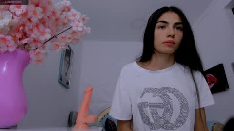 eimy online show from February 2025 11:54:01 AM