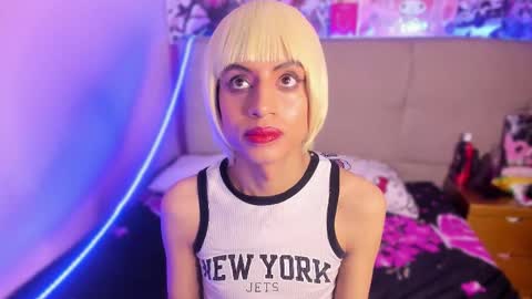 Eimyflorian online show from November 2025 12:55:01 PM