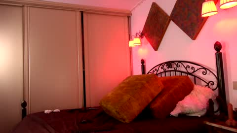 Snapshot of einneuesleben89 chatting on January 2025 07:39:02 AM Elena online show from January 2025 07:39:02 AM