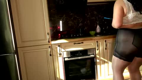 Snapshot of einneuesleben89 chatting on February 2025 09:06:02 AM Elena online show from February 2025 09:06:02 AM