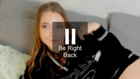 Snapshot of eirawise chatting on December 2025 04:05:01 PM EiraWise online show from December 2025 04:05:01 PM