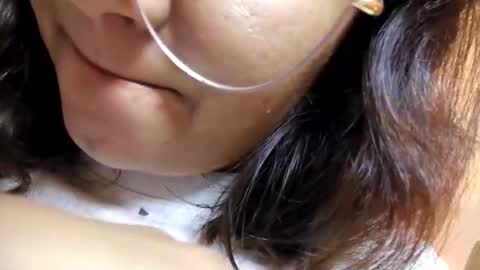 Eirene online show from November 2025 01:22:02 AM