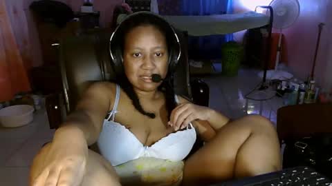 Eirondra Valeen online show from February 2026 11:32:01 PM