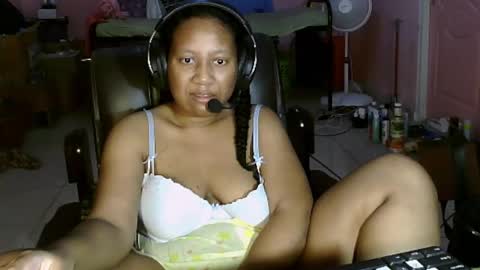 Eirondra Valeen online show from February 2026 01:49:01 AM