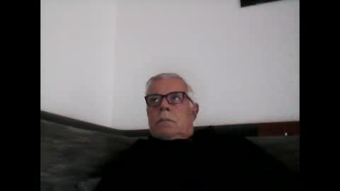 Snapshot of eisbaer1957 chatting on November 2025 01:17:02 PM eisbaer1957 online show from November 2025 01:17:02 PM