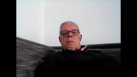 eisbaer1957 online show from April 2026 12:57:01 PM