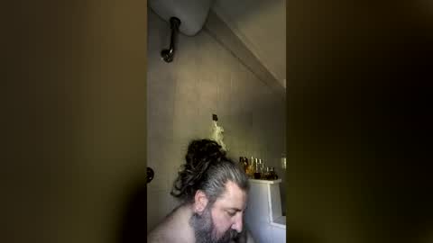 Snapshot of eisifourtinna chatting on June 2026 08:06:02 AM eisifourtinna online show from June 2026 08:06:02 AM