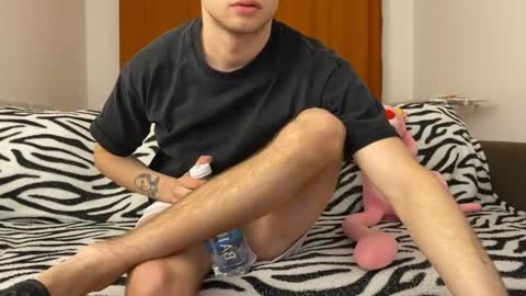 Snapshot of eitanhere chatting on January 2025 01:52:02 PM Eitan online show from January 2025 01:52:02 PM