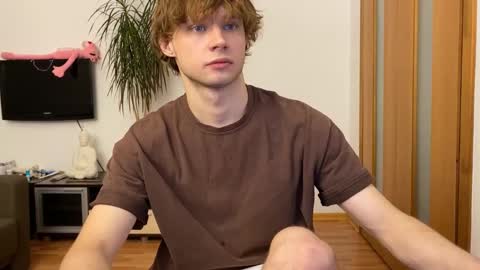 Snapshot of eitanhere chatting on January 2025 04:57:01 PM Eitan online show from January 2025 04:57:01 PM