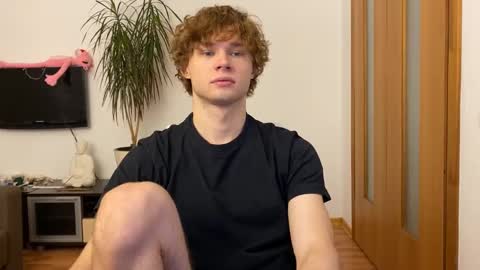 Snapshot of eitanhere chatting on January 2025 03:32:01 PM Eitan online show from January 2025 03:32:01 PM