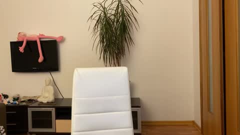 Snapshot of eitanhere chatting on February 2025 11:54:02 AM Eitan online show from February 2025 11:54:02 AM