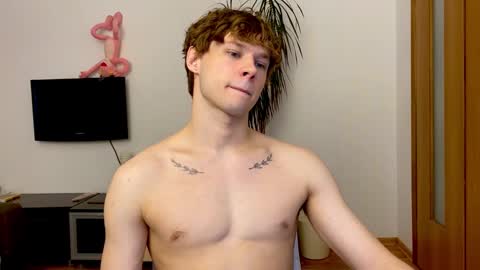 Snapshot of eitanhere chatting on February 2025 11:39:02 AM Eitan online show from February 2025 11:39:02 AM