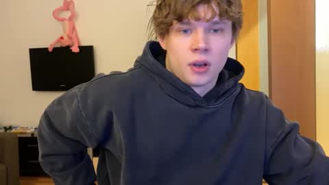 Snapshot of eitanhere chatting on March 2025 04:07:02 PM Eitan online show from March 2025 04:07:02 PM