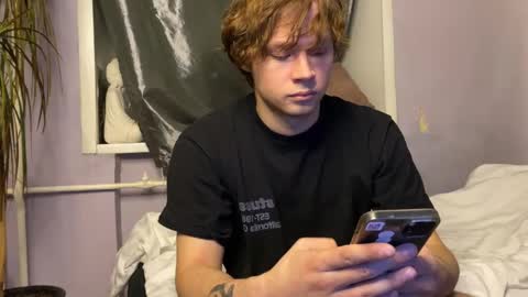 Snapshot of eitanhere chatting on October 2025 05:03:01 PM Eitan online show from October 2025 05:03:01 PM