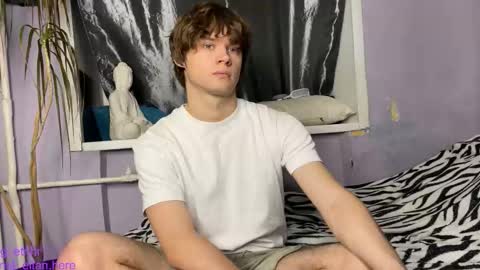 Snapshot of eitanhere chatting on November 2025 01:47:02 PM Eitan online show from November 2025 01:47:02 PM