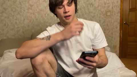 Snapshot of eitanhere chatting on December 2025 06:38:02 PM Eitan online show from December 2025 06:38:02 PM