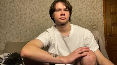 Snapshot of eitanhere chatting on January 2026 04:34:01 PM Eitan online show from January 2026 04:34:01 PM