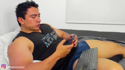 Snapshot of eithanconor1 chatting on February 2026 02:39:02 AM EITHAN CONOR online show from February 2026 02:39:02 AM