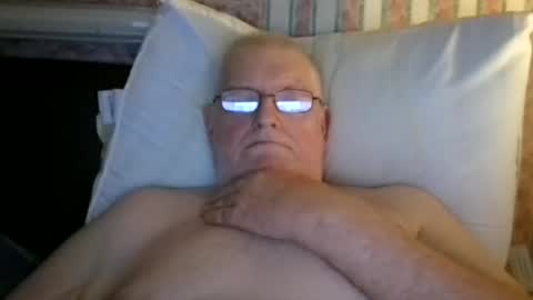 eketman1964 online show from October 2025 11:48:02 PM