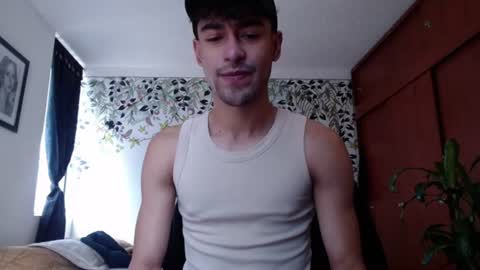 Snapshot of ekhtyr11 chatting on December 2024 04:57:01 PM xoxo online show from December 2024 04:57:01 PM