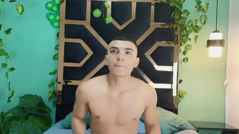 jonathan online show from May 2026 06:17:01 PM