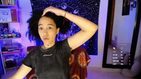 Snapshot of ela_0 chatting on May 2026 02:42:02 AM Ela Help me reach 100 thumbs up online show from May 2026 02:42:02 AM
