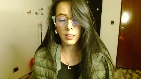 Snapshot of ela_3611 chatting on November 2025 06:05:02 AM ela_3611 online show from November 2025 06:05:02 AM