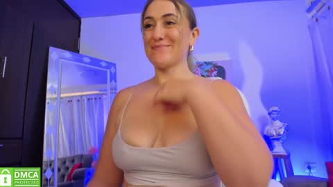 Snapshot of ela_ps chatting on January 2025 02:57:01 PM LOREIN online show from January 2025 02:57:01 PM