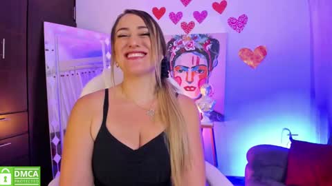 Snapshot of ela_ps chatting on February 2025 12:03:02 PM LOREIN online show from February 2025 12:03:02 PM